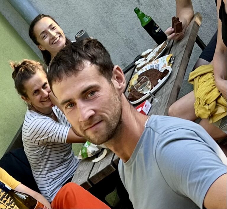TRENÉR MIREK